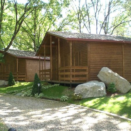 Anthares World Resort Candia Canavese الغرفة الصورة